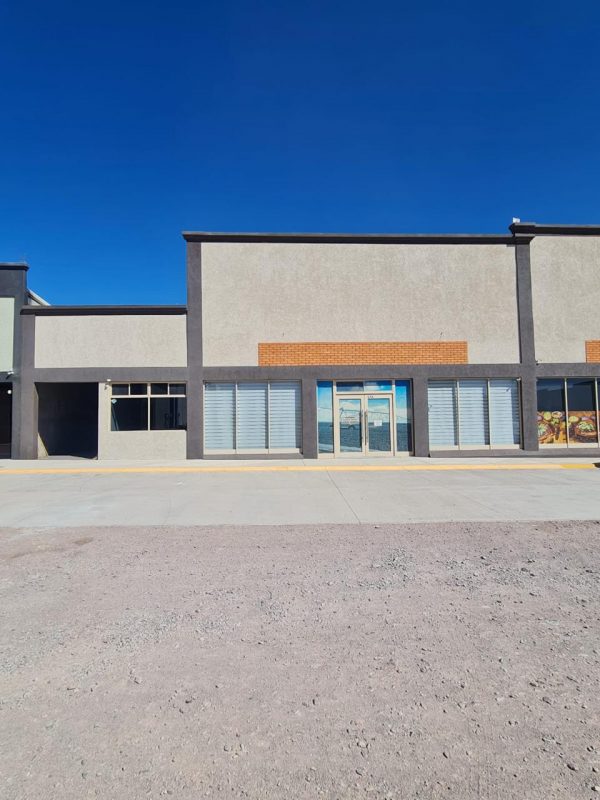 Local En Renta km 10 del Corredor Comercial - Imagen 2