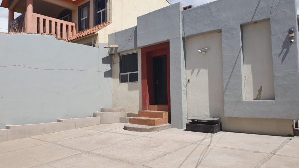 Casa En Renta Av. Quintana Roo Colonia Ampliacion Republica (RENTADA) - Imagen 2